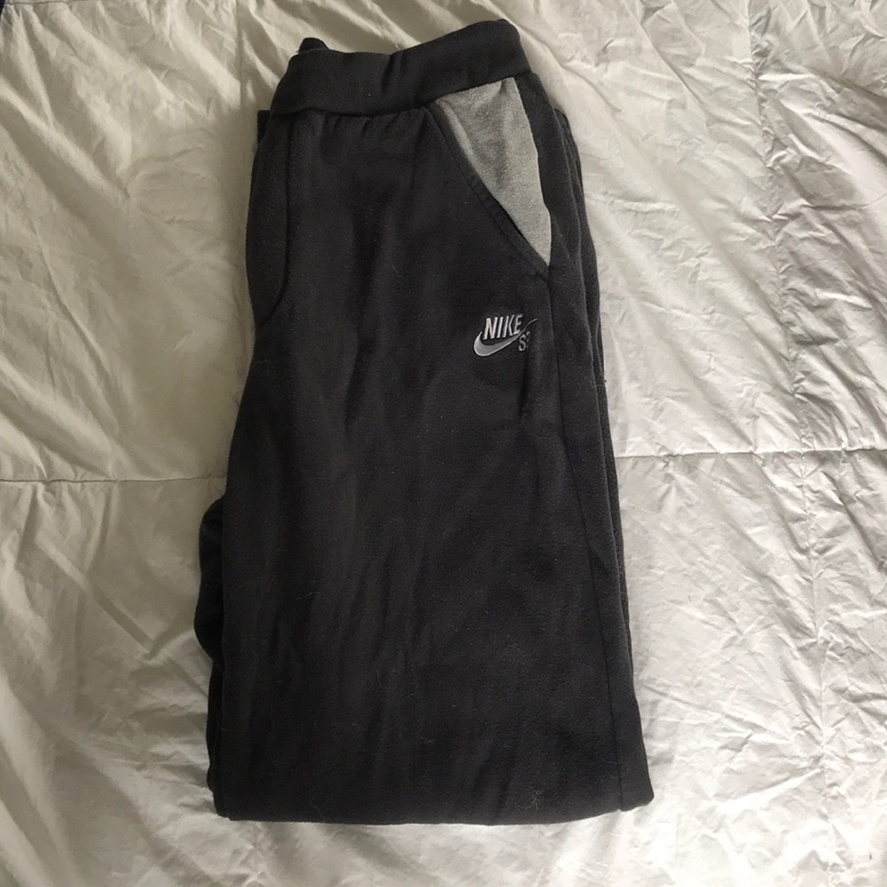Nike boys sweatpants